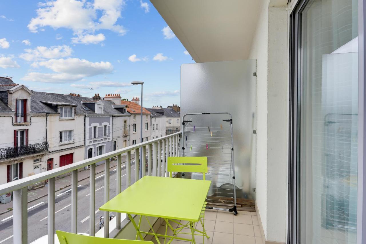 La Jol'Nantaise - Proche Tram Ligne 2 & 3 Et Bus Apartment Nantes Bagian luar foto