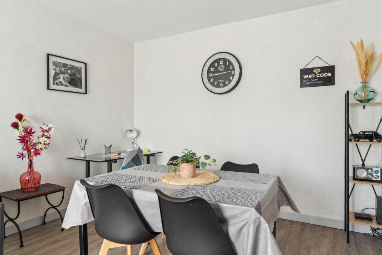 La Jol'Nantaise - Proche Tram Ligne 2 & 3 Et Bus Apartment Nantes Bagian luar foto